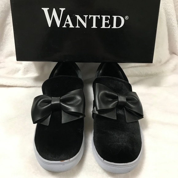 Wanted Shoes - Wanted Slip On Black Velvet Women's Sneaker Size 10M